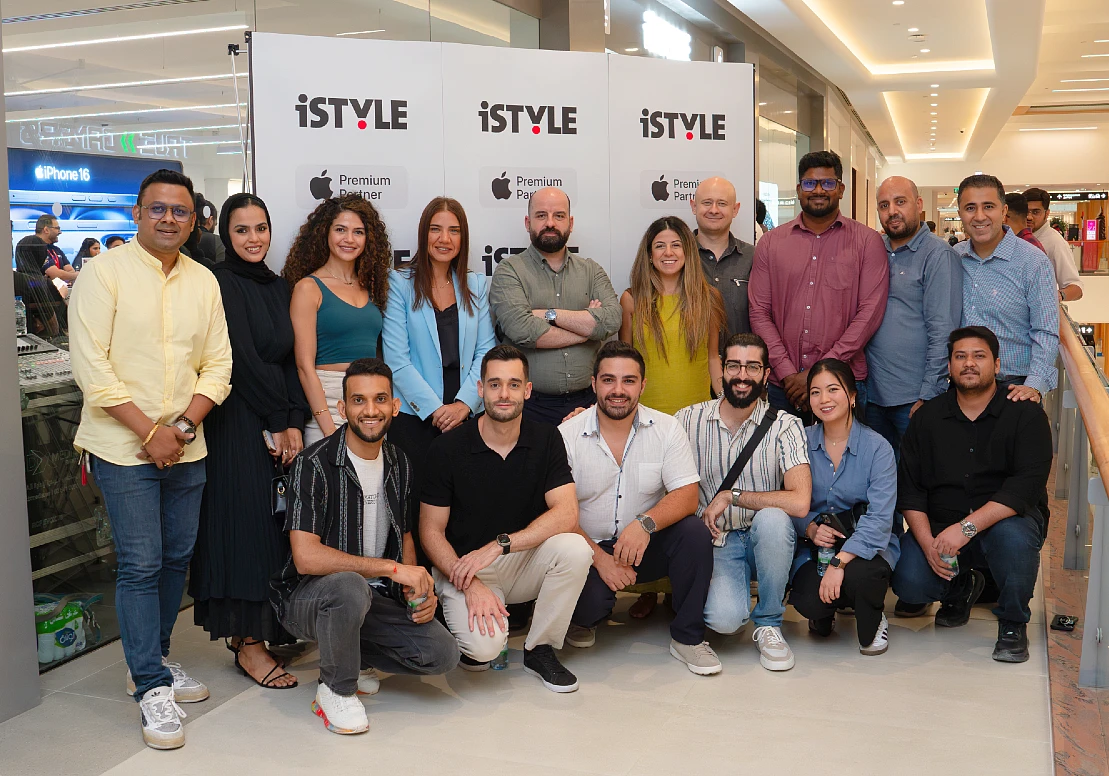 group photo of the team at iSTYLE Ras Al Khaimah